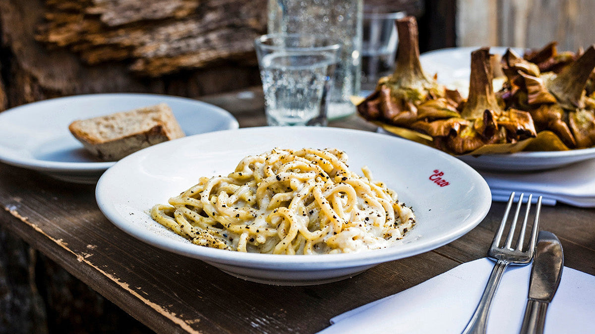 Minne seuraavaksi kannattaa suunnata? Nappaa parhaat matkavinkit Mondon erikoislehdistä