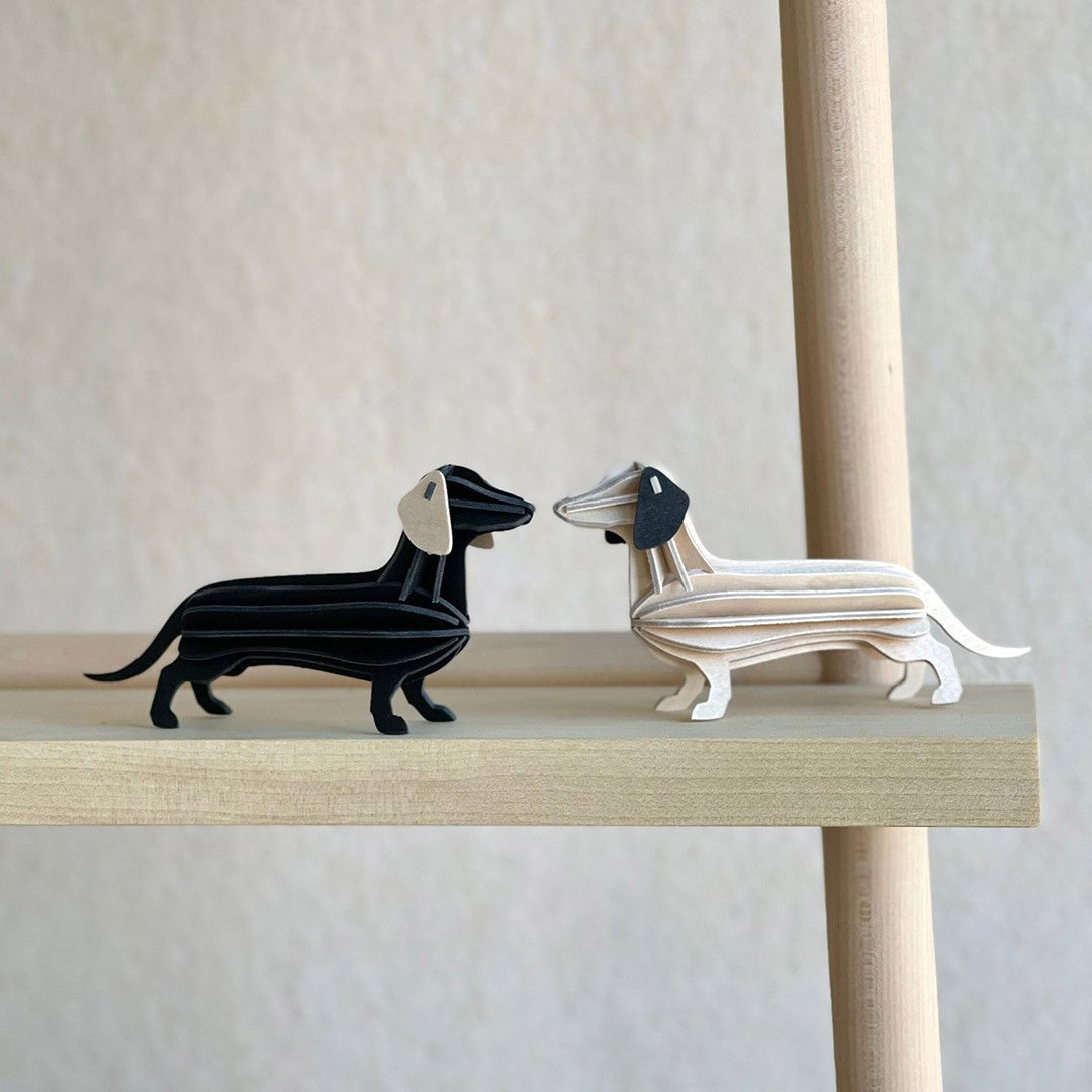 Lovi Dachshunds, wooden dachshund figures, black and natural wood