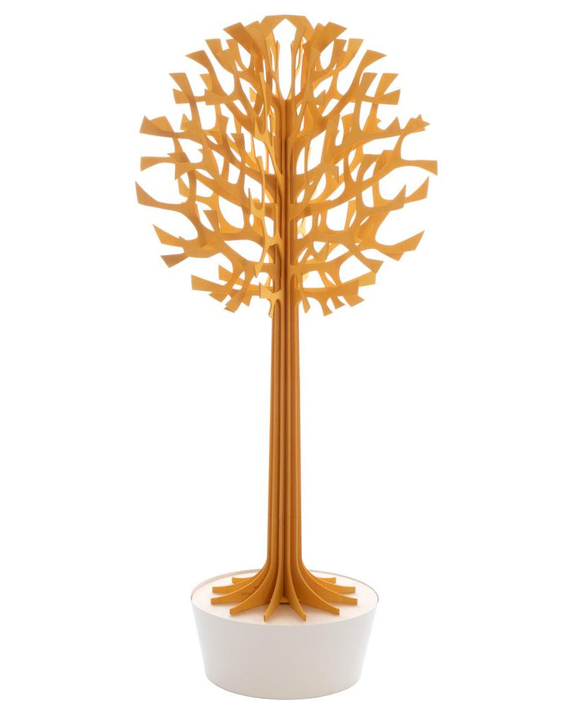 Lovi-puu 135cm, lämminkeltainen, koivuvanerista valmistettu, koottava puu valkoisessa ruukussa