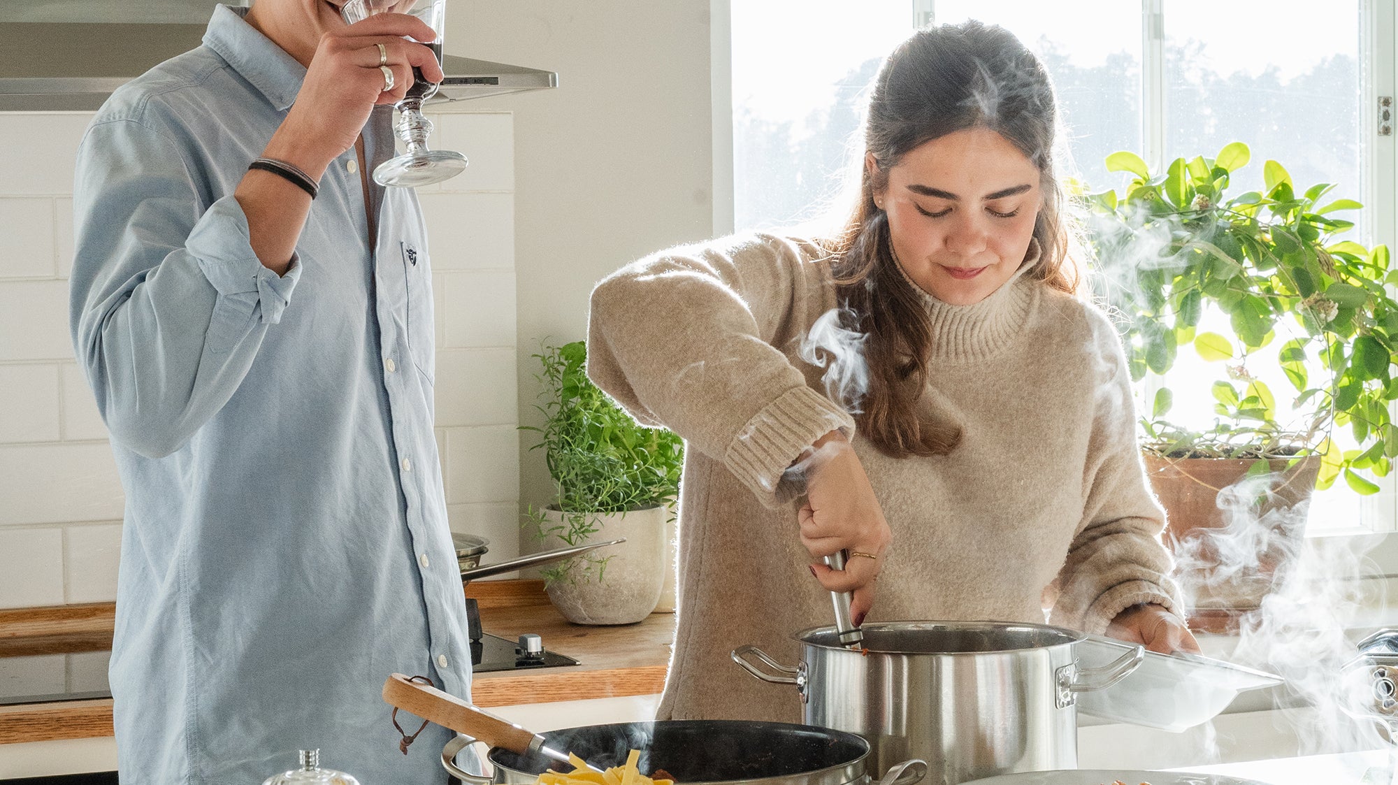 Keittiön perustarvikkeet – nappaa kätevältä muistilistalta kotikokin tärkeimmät apuvälineet