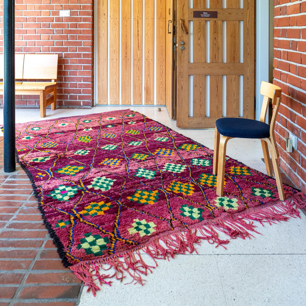 Antti ja Anniina tuovat Marokosta vuosikymmenten ikäisiä mattoaarteita – ihastu ainutlaatuisiin vintagemattoihin & hanki omasi nyt