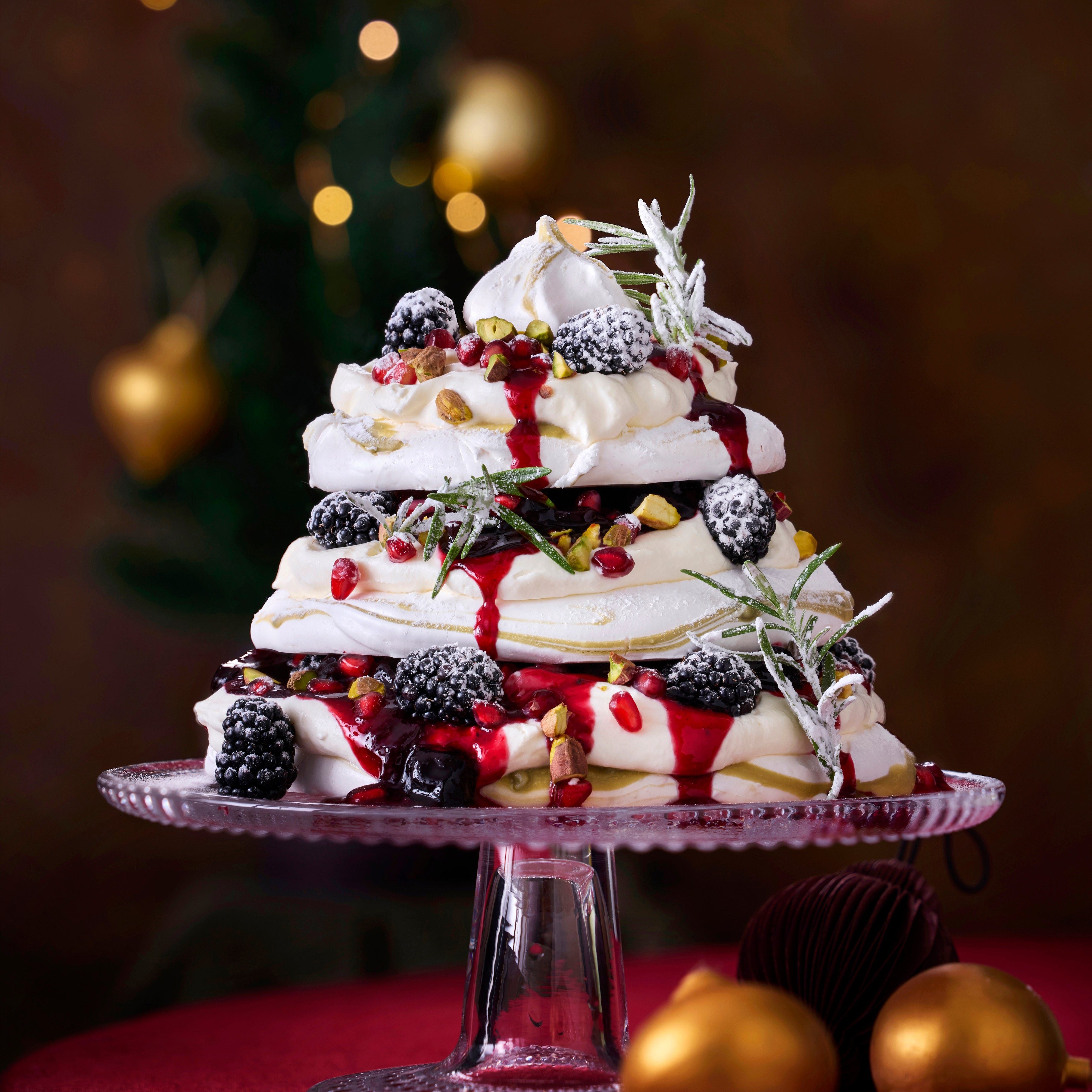 Juhlan tuntua! Näistä lehdistä löydät vinkit jouluttajan ja kulinaristin loppuvuoteen – hyödynnä ilmainen toimitus